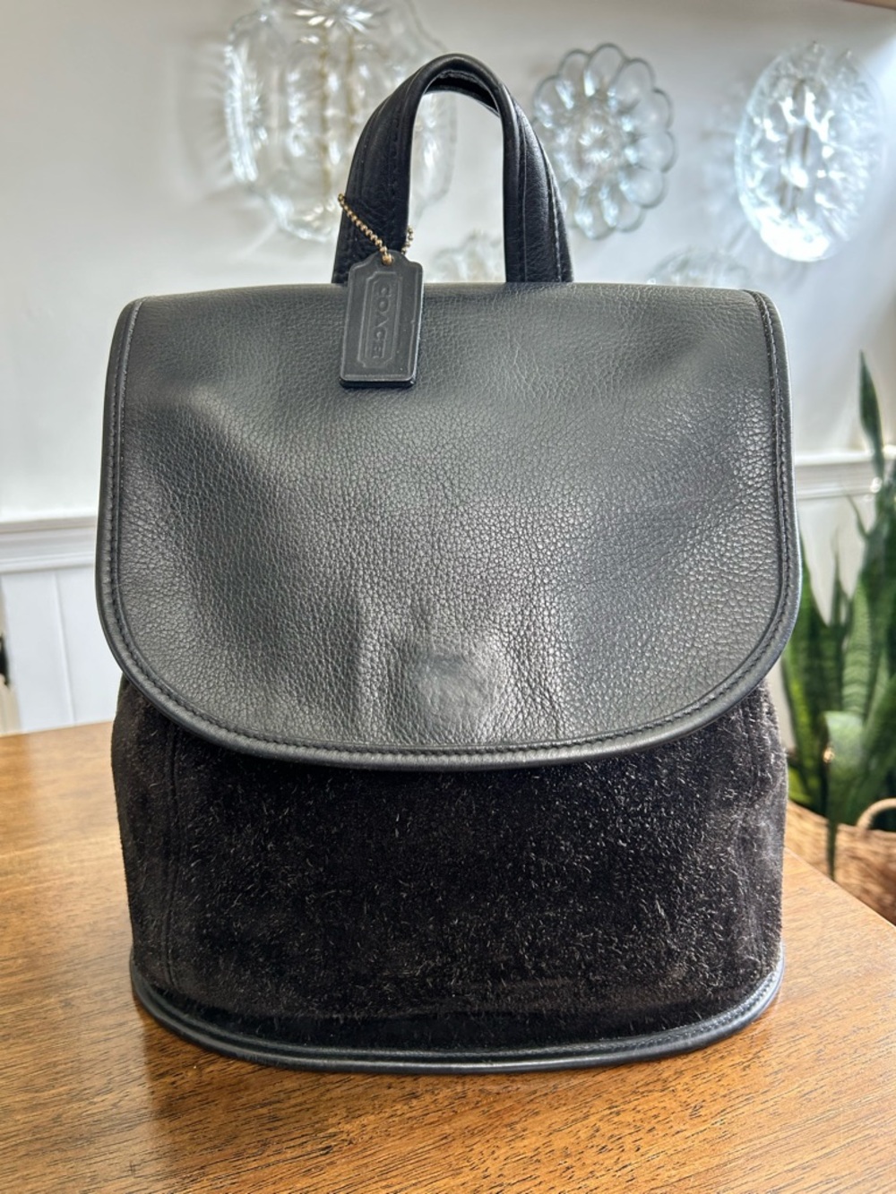 Vintage COACH Berkeley Black Suede Leather Convertible Backpack  9016 - Picture 3 of 10